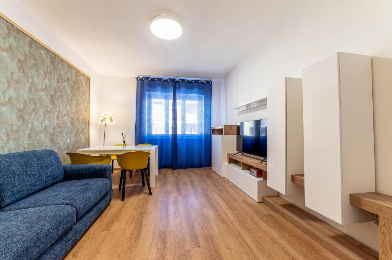 Laura - Garbatella Apartment Rom